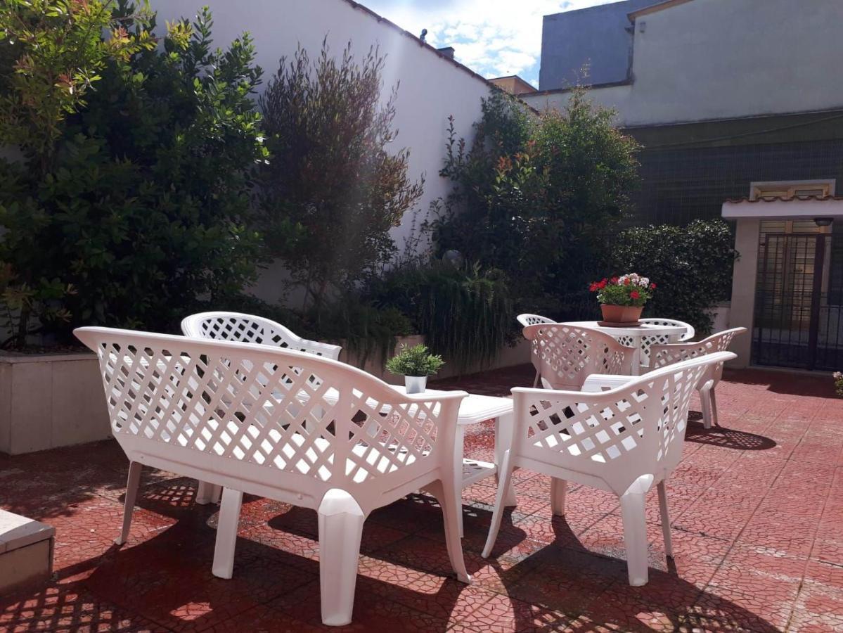 "Il Giardino Di Niu" Bed & Breakfast Palombaio ภายนอก รูปภาพ